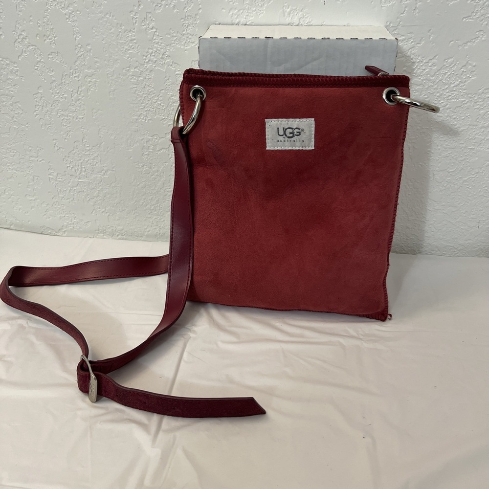 Ugg Pocket Messenger Dusty Rose Crossbody Purse Sherpa Lined 8.5 X 9.5 X 2